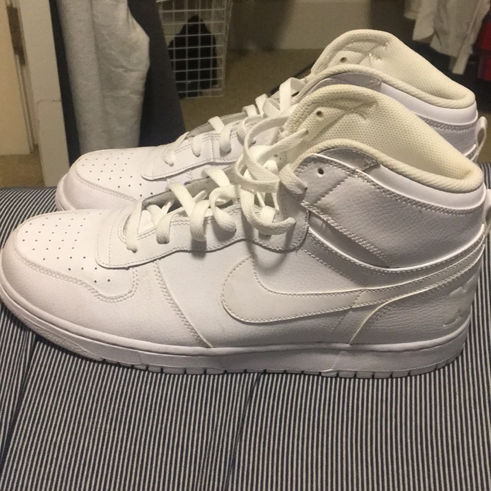Nike shoes